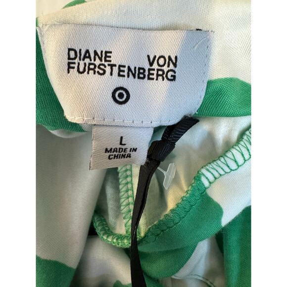 Diane Von Furstenberg x Target NWT Halter Ginkgo Green Jumpsuit Large - Picture 6 of 8